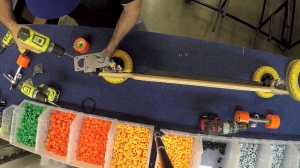 Evolve Skateboards: 2 in 1 kit assembly.  Transform your electric skateboard in minutes!
